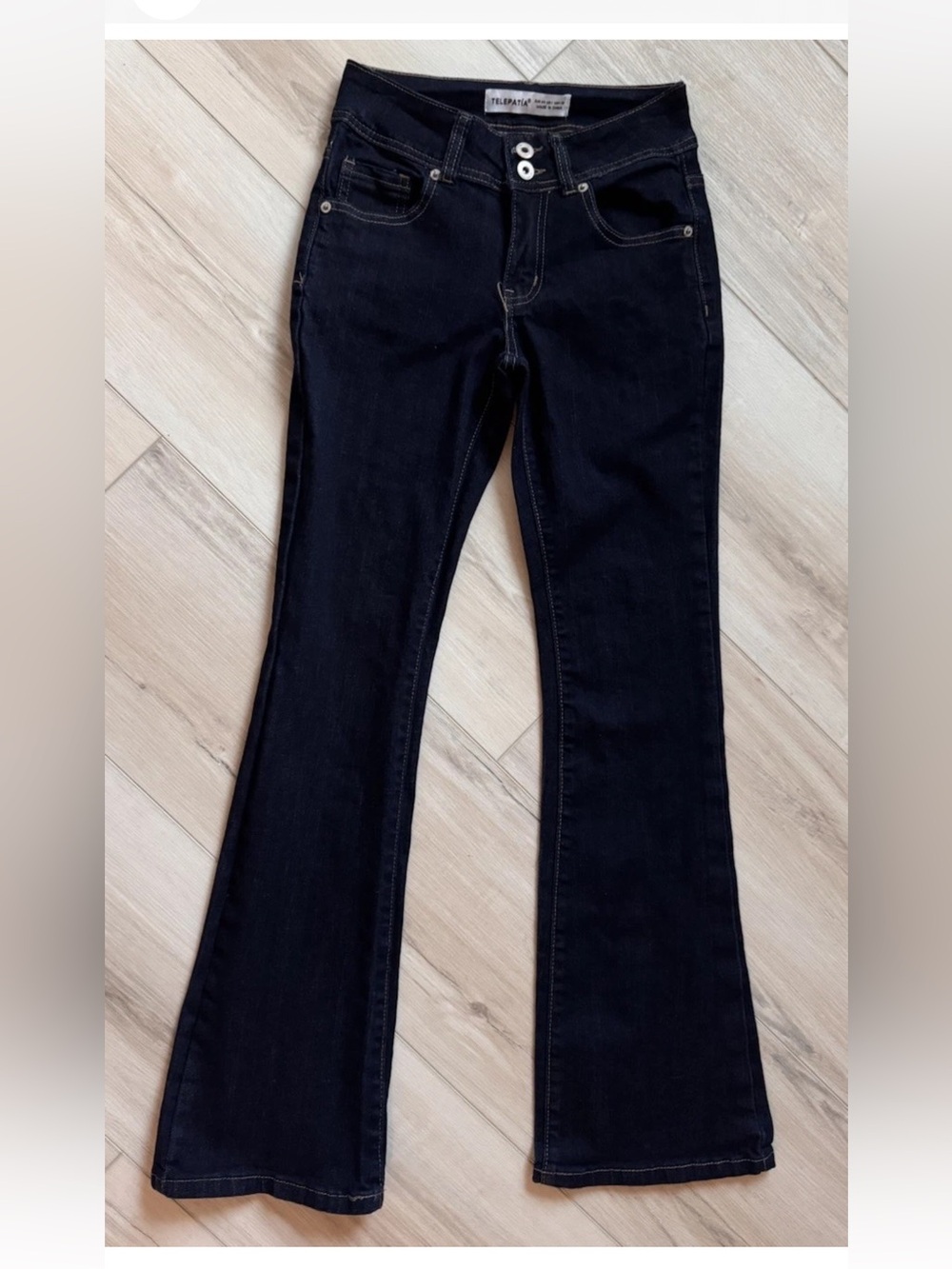 Telepatia Women's Jeans. Dark Blue Wash. Flare .Size 1. Excellent Condition